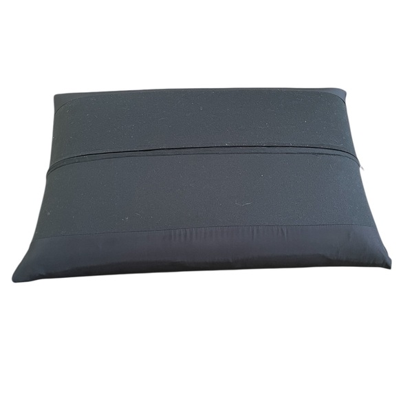 Tempur-Pedic Black Pillow - Picture 2 of 4